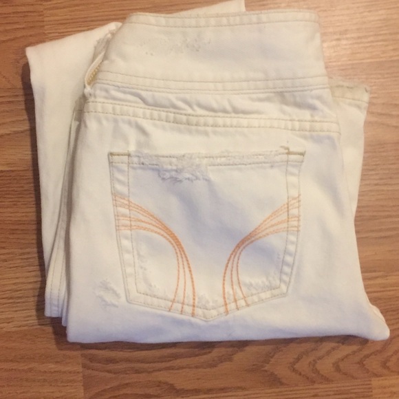 Like new! Hollister distressed white bootcut jeans - Picture 2 of 8